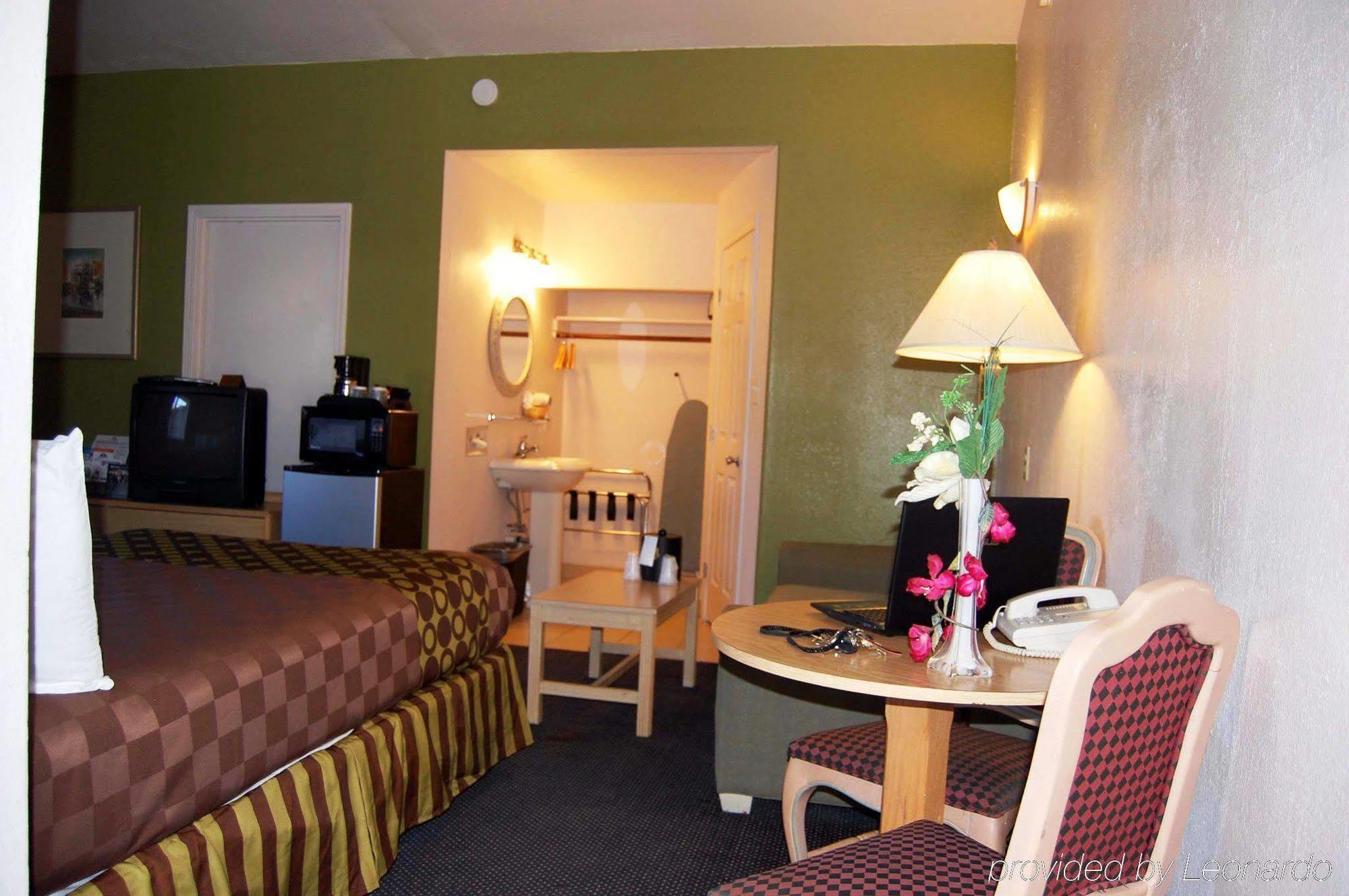 Americas Best Value Inn Los Banos Exterior foto